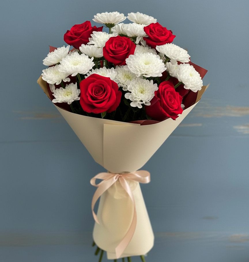 Букет цветов из: Розы и Хризантемы в Рузе