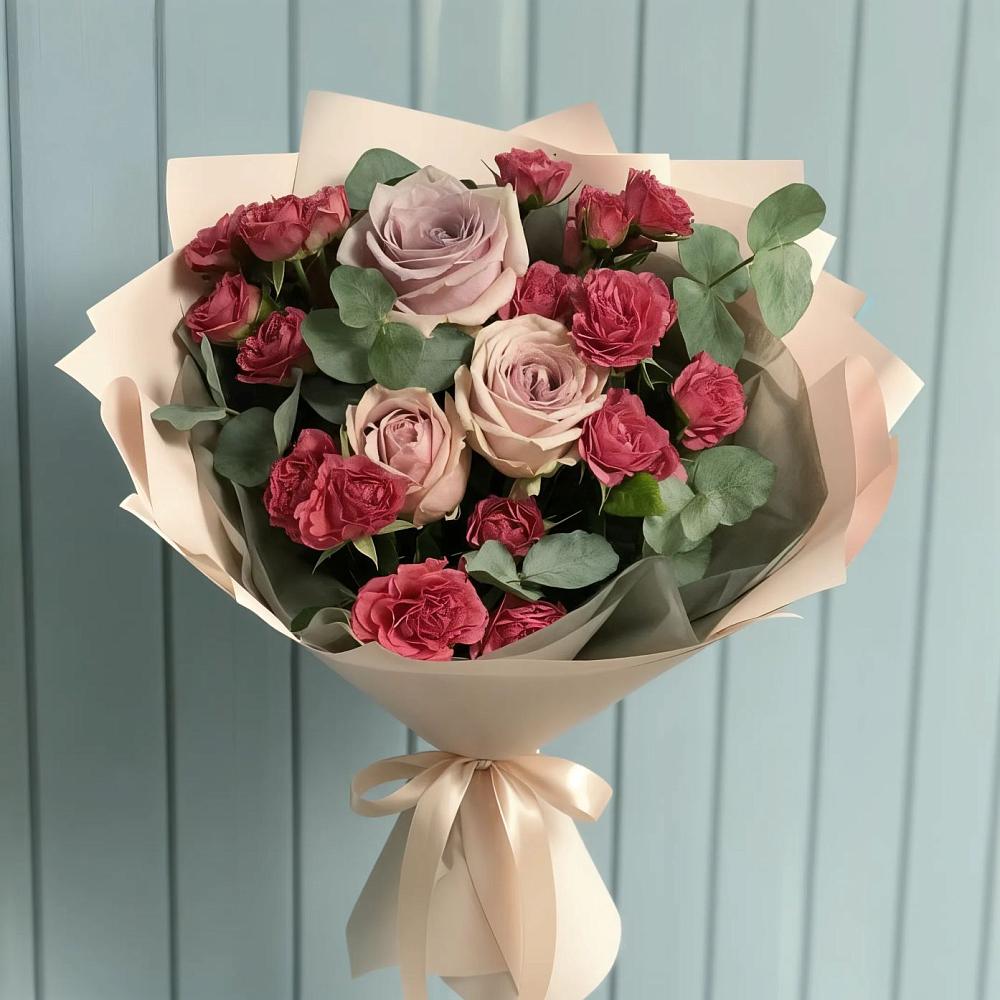 Букет цветов из: Гвоздики и Розы в Рузе