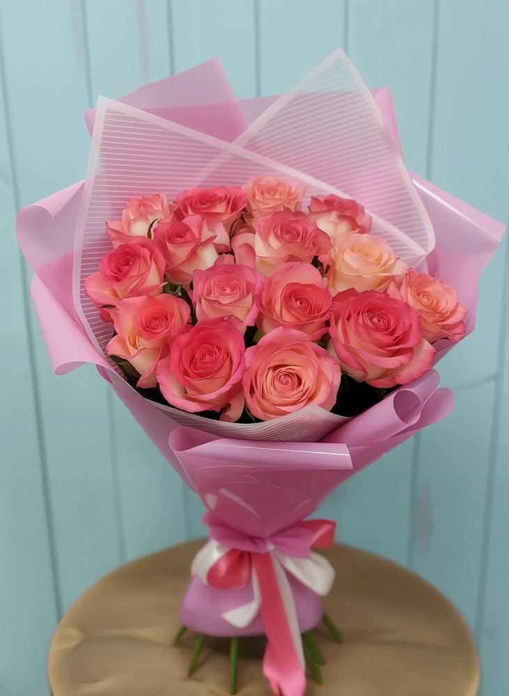 Букет 15 Розовых роз Равель в Рузе