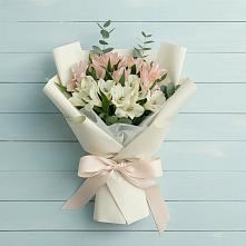 Букет цветов из:  Альстромерии в Рузе