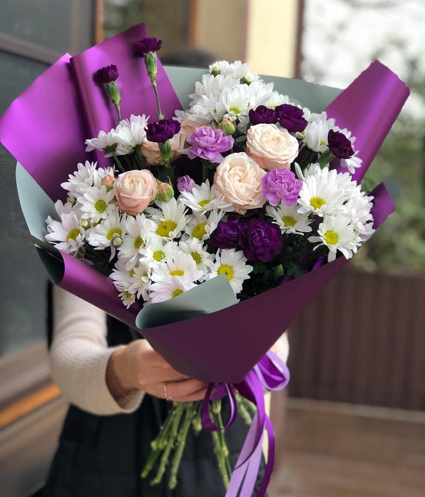 Букет цветов из: Хризантемы, Гвоздики и Розы в Рузе