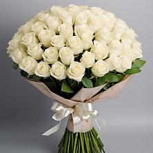 Букет 101 беля роза Белоснежка в Рузе