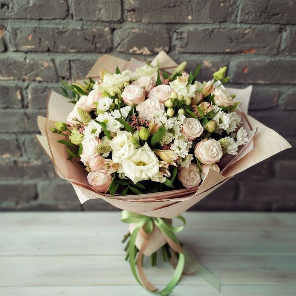 Букет цветов из: Альстромерии, Розы и Хризантемы в Рузе