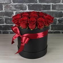 Цветочная композиция из Розы в шляпной коробке в Рузе