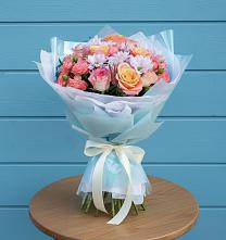 Букет цветов из:  Хризантемы и Розы в Рузе